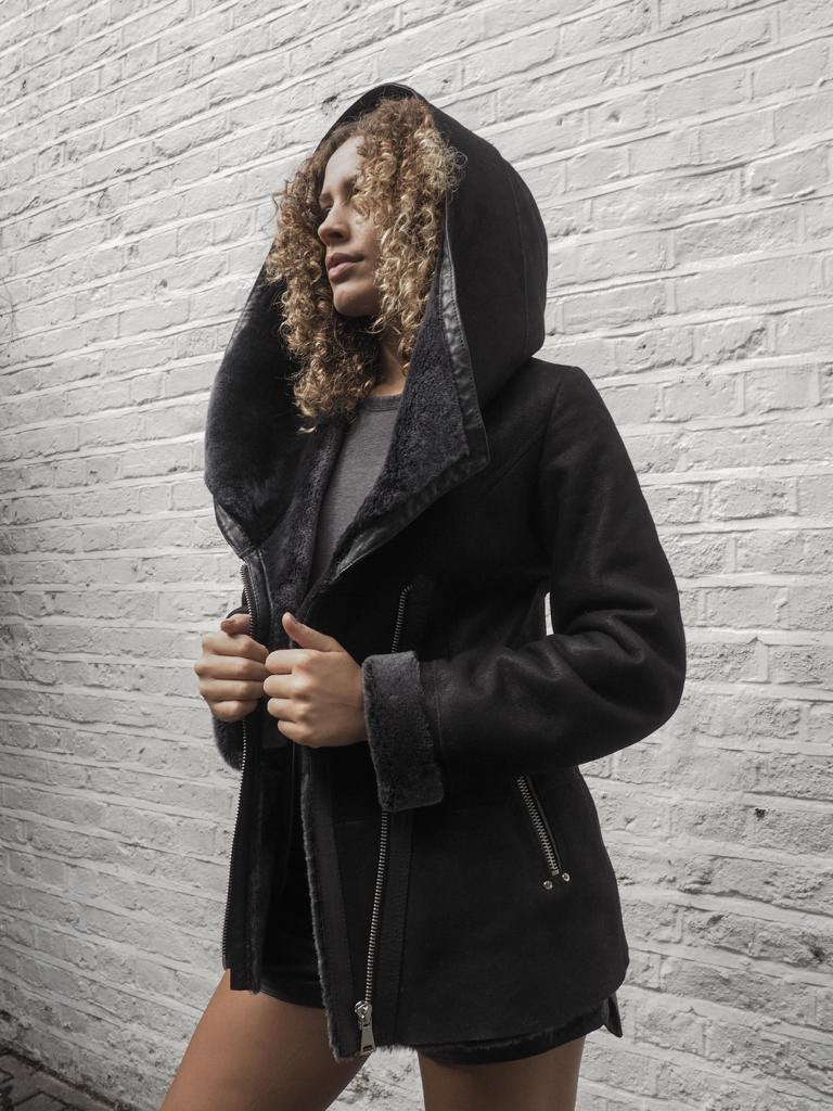 Shearling leather hooded jacket in black